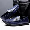 Casual Shoes äkta läder Mäns Slip-On Low Top Flat Boat Mensummer Bekväma loafers Moccasins Designer