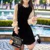 Повседневные платья Маленький черный дизайн Женская мода 2024 Милые сладкие девушки Ретро Европейский стиль Французское мини-бархатное платье из бисера