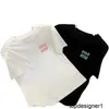 Diseñador Camiseta de mujer de manga corta resistente de alta calidad cosida con cuentas, versátil de manga corta y media manga 2024 verano MI CSZQ