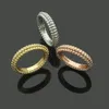 Anel de designer 18k ouro amor anel vc carta três fileiras anel de grânulo redondo casal ouro feminino presente noivado moda jóias