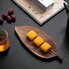 Tallrikar 2Styles träbladform Formfriskhet Tray Fruit Dessert Plate Japanese Style Bread Decorative Table Seary