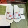 Pantofole firmate Sandali classici da donna per uomo Nuovi scivoli in gomma Estate di lusso Infradito da spiaggia di alta qualità Pantofola piatta a righe moda Taglia 35-46