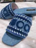 Designer Mulheres Slides Sandálias Praia Flat Chinelos Denim Luz Azul Script Bordado Verão Queda Mulas Ao Ar Livre Impermeável Luxo Bezerro Tamanho 35-41