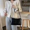 Shoulder Bags Vintage Baguette Women's Bag PU Leather Simple Solid Color Lady Handbag Designer Armpit Girls Shopping Purse