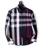 5A herrburklänningskjortor Slim Fited Spread Collar Plaid Rand Lång ärm 2024 Skjorta Designer Brand Spring Summer Business Office Casual Male Tshirt Tee Hoodie 15