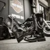 Laarzen heren lederen motorfiets laarzen midcalf militaire gevecht laarzen gotische riem punk laarzen mannen tactische leger laars stalen teen schoenen