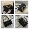 Shoulder Bags Simple And Trendy Messenger Bag For Women Quilted Chain Small Strap Pu Leather Mobile Phone Coin Purse