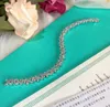 Simple and Versatile Exquisite and Popular Diamond Bracelet Designer Bracelets for Women New Fashion Light Luxury Diamond Jewelry Valentine's Day Gifts