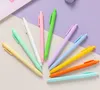 Plast Ballpoint Pen Billig anpassad logotyp Pennor Kampanj Annonsering Present Ball Point Pen Office Studenter som skriver PRENS för sublimering