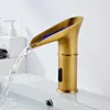 Badrumsvaskar kranar Azeta Automatisk sensor Hand Touch Cold Water Basin kran Däck monterad Antik tvättblandare TAP AT8306A
