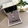 Pendentif Colliers Mode Géométrique Plein Zircon X Lettre Collier Pour Femmes Simple Doux Clavicule Chaîne Haute Qualité Fine Bijoux Z204