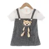 Vestido de menina de 0 a 4 anos com bolso de urso elegante vestido de princesa padrão liso conjunto pré-escolar manga curta roupas infantis regata A1160 240402