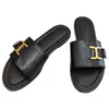 Slippers klassieke dames designerschoenen metalen gesp strandschoenen lederen sandalen open teen outdoorschoenen zomer outdoor slippers letter merk platte hak