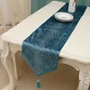 Diamantes de luxo de estilo europeu Corredor de mesa azul decorativa com borla de poliéster de poliéster azul azul Tablerunner Decoração de casa