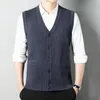 Mens Thickened Casual Sweater Tank Top Autumn and Winter Warm Mens Cardigan Tank Top 240320