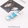 Mini Simulering Multi-färg Canvas Shoe Keychain Personlig herr och kvinnors väska hänge kreativa DIY-bilar nyckelring