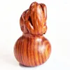 Figurines décoratives Q4827 - Grenouille Netsuke en bois de santal rouge sculptée à la main sur gourde de 2 pouces