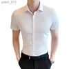 Chemises décontractées pour hommes Mentes d'été Shirt à manches courtes Version coréenne de Business Casual Shirt Male Slim Handsome Fashion Couleur solide Shirts 240402