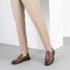 Sapatos De Vestido Primavera E Outono Business Casual Couro Masculino Chinelos Confortáveis ​​Salto Baixo Escritório