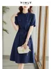 パーティードレス女性のためのVimly Navy Cotton Linenシャツ