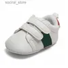 Första vandrare nyfödda baby pojke första vandrare flicka crib skor faux läder spädbarn småbarn pre walker sneakers 2022 våren ny baby sko l240402