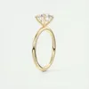 Lnngy S925 sterling Silver Solitaire Ring للنساء رائعات التراص الدافئة جولة الزفاف ملحقات المجوهرات 240402