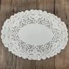 Mattor 100st White Round Paper Doilies Doily Lace Placemats For Tables Wedding Christmas Födelsedagsfest Cake Placemat Table Decoration