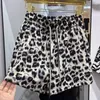 Kvinnors byxor 2024 Elastisk midja Leopardtryck Shorts Summer High Slim Loose Wide Leg mångsidig A-Line Trendy