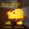 Luci notturne Simpatico capibara leggero Lampada per animali in silicone Regali per bambini USB ricaricabile dimmerabile Luci notturne per dormire per l'arredamento della camera da letto