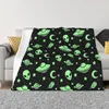 Blankets Avocados And Aliens Pattern 3D Print Breathable Soft Flannel Autumn Throw Blanket For Couch Outdoor Bedding