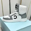 Hoge vrijetijdsschoenen Designer sneakers Dames Hoogteverhogende schoenen Boorknopschoenen Leer Buitensportschoenen Vintage klassieke sneakers