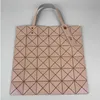 Designerväskor för kvinnor clearance försäljning Pearlescent Nail 2024 Diamond Shoulder Original Six Grid Factory Matte March Bag One Limited Color Handheld Womens Tote