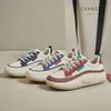 2024 Primavera Piccole scarpe bianche Nuova edizione coreana Sport da corsa Studentessa Aumentando scarpe da tavolo casual