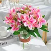 Dekoracyjne kwiaty wielokolorowe sztuczna lilia bukiet przyjęcie weselne ślubne ręka fałszywa roślina kwiatowa el domowe dekoracje ogrodowe