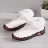 Boots Nouvelles femmes mots à lacers en cuir plate glissade baskets de coton décontractées Botas de neige courte de neige étanche Mujer plus taille 43
