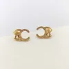 2022 Pendiente del perno prisionero del encanto de la calidad superior en 18k chapado en oro y forma del león para el regalo de la joyería de la boda de las mujeres tiene el sello de la caja PS4316A241l