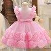 Flower Girls Party Dress för flygande ärmar Princess Birthday Fluffy Dress Baby Girl Baptist Party Tutu Dress Barns Bröllopsklänning 240402