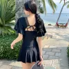 Costumes Swimwear Femme 2023 Black Short Sleeve One Piece Massuit de maillot de bain Spiration Spiration plus taille de baignade