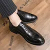 Casual Shoes Mens Oxford Lace Up Leather Brogue Dress Outdoor Classic Business Formal Wedding Party Man Zapatos