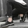 カジュアルシューズ本革の男性ローファーソフトカウの男性靴ビジネスフォーマル