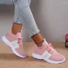 Casual Shoes 2024 Lace Up Large Size Sneakers Women Fashion Mesh Breattable Soft Sole för Zapatos de Mujer