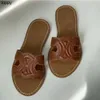 Nova sandália mules ao ar livre flip flops moda verão slide luxurys designer chinelos sandale mulher salto plano chinelo praia casual mulheres sliders