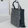 Sacs fourre-tout de designer pour les femmes Vente de dédouanement Kangaroo 2024 Nouvelle couleur à double face épaule sept épissure de grille sac à main