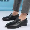 Chaussures habillées Noir Hommes En Cuir Designer Mocassins De Luxe Bureau Glands 2024 Chaussure De Homme Zapatos Hombre