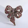 Broches pull broche broche gros nœud papillon forme strass coloré pour châles costumes rétro revers avec nœud