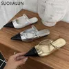 Slippers SUOJIALUN 2024 nieuwe damesslippers modemix kleur gestippelde teenfragmenten glad op damesmuilezelschoenen lage hak jurksandalen J240402