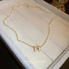 Lyxdesigner halsband hänge kvinnors smycken h halsband 18k guld kvinnor ljus lyxig high-end blekande benben kedja med logotyp