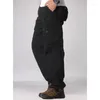 Pantalones de hombre moda Cargo Casual múltiples bolsillos militares prendas de vestir tácticas pantalones rectos pantalones largos masculinos talla grande 42 44