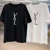 2024 Designer Summer Men's T-shirt svart vit grå ljus röd bomullsgata t-shirt kvinnor mode lös kort ärm asiatisk storlek m/3xl/4xl