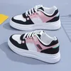 Scarpe casual primavera tutto-fiammifero signore coreane leggere antiscivolo traspiranti sneakers con lacci donna che corrono Zapatos De Mujer